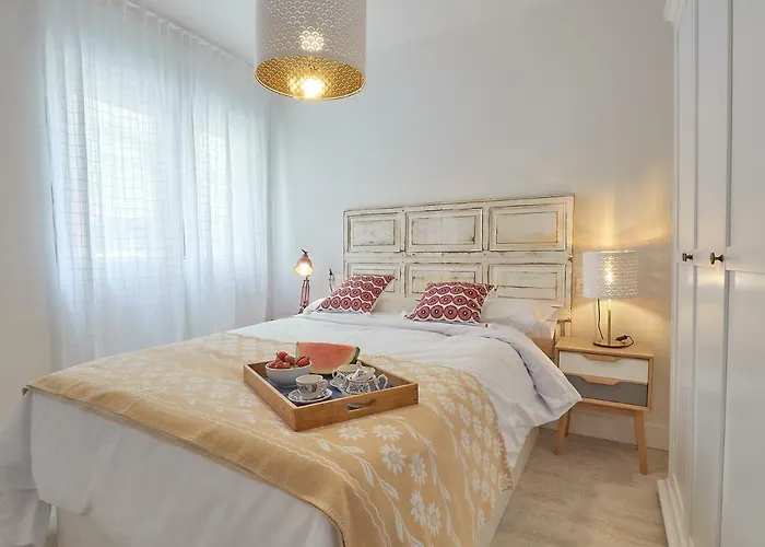 Escalerilla Plaza Mayor 아파트 *