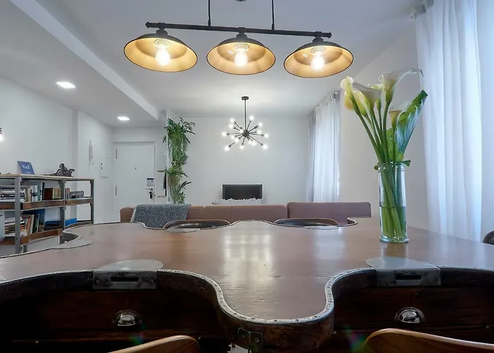 Escalerilla Plaza Mayor *